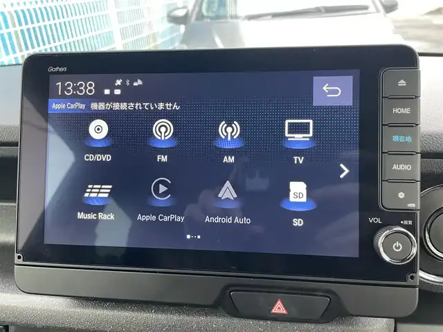 ホンダ Ｎ ＢＯＸ カスタム ターボ 埼玉県 2024(令6)年 0.4万km ミッドナイトブルービームM Honda SENSING/・衝突軽減ブレーキ/・踏み間違い衝突軽減システム/・パーキングセンサー警報/・車線維持支援システム/・アダプティブクルーズコントロール/Honda CONNECT for Gathers純正ナビ/DTV/BT/CD/DVD/SD/USB/iPod/Apple CarPlay/Android Auto/Music Rack/ハーフレザーシート/前席シートヒーター/両側パワースライドドア/マルチビューカメラ/パドルシフト/チップアップシート/ コンビニフック付シートバックテーブル(運転席＆助手席)/ オートリトラミラー/ 左右独立式リアセンターアームレスト/ 本革巻ステアリング/社外ドライブレコーダー/【VREC-DZ210D】/ビルトインETC/プッシュスタート/スマートキー/スペアキー