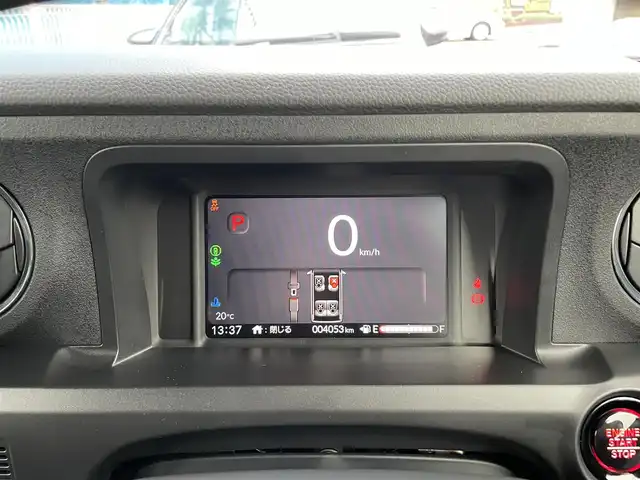 ホンダ Ｎ ＢＯＸ カスタム ターボ 埼玉県 2024(令6)年 0.4万km ミッドナイトブルービームM Honda SENSING/・衝突軽減ブレーキ/・踏み間違い衝突軽減システム/・パーキングセンサー警報/・車線維持支援システム/・アダプティブクルーズコントロール/Honda CONNECT for Gathers純正ナビ/DTV/BT/CD/DVD/SD/USB/iPod/Apple CarPlay/Android Auto/Music Rack/ハーフレザーシート/前席シートヒーター/両側パワースライドドア/マルチビューカメラ/パドルシフト/チップアップシート/ コンビニフック付シートバックテーブル(運転席＆助手席)/ オートリトラミラー/ 左右独立式リアセンターアームレスト/ 本革巻ステアリング/社外ドライブレコーダー/【VREC-DZ210D】/ビルトインETC/プッシュスタート/スマートキー/スペアキー