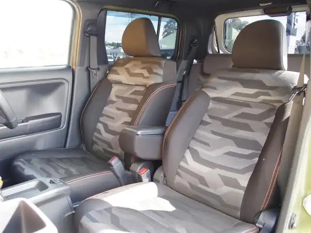 ダイハツ タフト G ターボ 埼玉県 2021(令3)年 2.7万km フォレストカーキメタリック 社外ナビ/フルセグTV/バックカメラ/ETC/ドライブレコーダー/アダプティプクルーズコントロール/ecoIDOL/スマートアシスト/SRSエアバッグ/ターボ/LEDヘッドランプ/LEDフロントフォグランプ/革巻きステアリングホイール/シートヒーター/シートアンダートレイ/純正15インチアルミホイール/スカイフィールトップ/無塗装ルーフレール