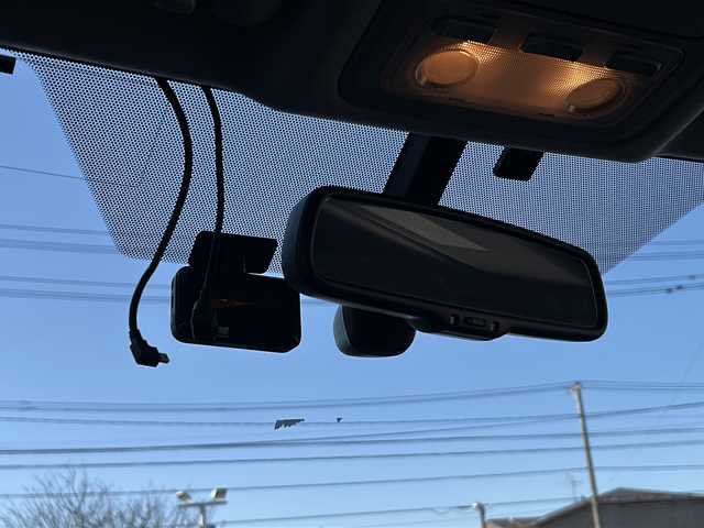 トヨタ エスクァイア Gi 福島県 2015(平27)年 8.3万km ホワイトパールクリスタルシャイン ワンオナ　純正ＳＤナビ　バックＣ　フルセグ　ＢＴ　両側パワスラ　ＬＥＤヘッドライト　オートハイビーム　寒冷地仕様　前席シートヒーター　２１年式冬タイヤ付純正ＡＷ車載　クルコン　ビルトＥＴＣ　黒革シート