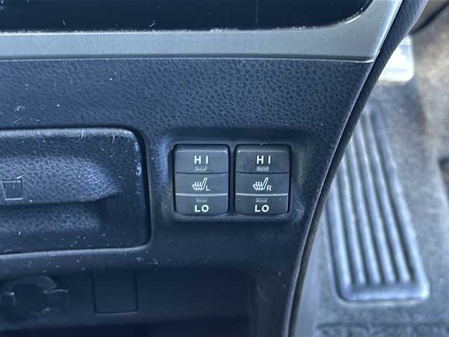 トヨタ エスクァイア Gi 福島県 2015(平27)年 8.3万km ホワイトパールクリスタルシャイン ワンオナ　純正ＳＤナビ　バックＣ　フルセグ　ＢＴ　両側パワスラ　ＬＥＤヘッドライト　オートハイビーム　寒冷地仕様　前席シートヒーター　２１年式冬タイヤ付純正ＡＷ車載　クルコン　ビルトＥＴＣ　黒革シート