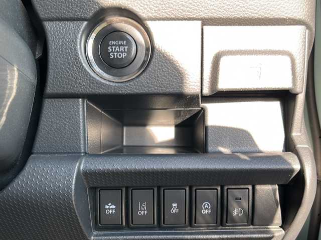 スズキ ハスラー タフワイルド 静岡県 2019(令1)年 7.1万km オフブルーメタリック/ブラック 2トーン ナビ/・CD/DVD/SD/AUX/ipod/USB/Bluetooth/・ワンセグTV/ラジオ/主要装備/・特別仕様車　/・バックカメラ　/・シートヒーター　/・デュアルカメラブレーキサポート　/・レーンキープアシスト/・アイドリングストップ　/・ステアリングリモコン　/・ヒーテッドドアミラー　/・ドライブレコーダー　/・スマートキー　/・ＥＴＣ/・プッシュスタート/・ハーフレザーシート/・フォグランプ