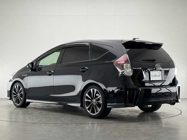 トヨタ プリウス α S ツーリングセレ GRスポーツ 宮崎県 2018(平30)年 7.1万km アティチュードブラックマイカ 禁煙車/純正9型ナビTV/（NSZT-Y68T/CD/DVD/Bluetooth/フルセグTV)/純正バックカメラ/純正LEDオートライト/純正LEDフォグ/純正18インチアルミ/純正エアロ/純正ルーフエンドスポイラー/純正フロアマット/ウインカードアミラー/ピアノブラックパネル/GRハーフレザーシート/本革巻ハンドル/スマートキー/プッシュエンジンスタート/新車時保証書/取扱い説明書