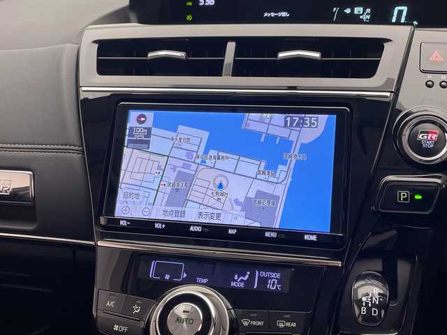 トヨタ プリウス α S ツーリングセレ GRスポーツ 宮崎県 2018(平30)年 7.1万km アティチュードブラックマイカ 禁煙車/純正9型ナビTV/（NSZT-Y68T/CD/DVD/Bluetooth/フルセグTV)/純正バックカメラ/純正LEDオートライト/純正LEDフォグ/純正18インチアルミ/純正エアロ/純正ルーフエンドスポイラー/純正フロアマット/ウインカードアミラー/ピアノブラックパネル/GRハーフレザーシート/本革巻ハンドル/スマートキー/プッシュエンジンスタート/新車時保証書/取扱い説明書