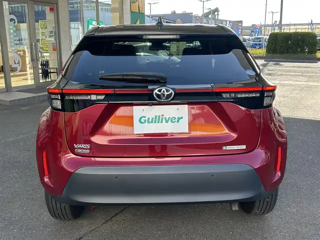トヨタ ヤリスクロス G 宮城県 2020(令2)年 4.6万km ブラックマイカ/センシュアルレッドマイカ ・ワンオーナー/・純正ナビ/（Bluetooth/ミラキャスト/スマートデバイスリンク）/・全方位カメラ/・レーダークルーズコントロール/・レーンキープアシスト/・後方警戒システム/・衝突軽減装置/・前後コーナーセンサー/・電動パーキングブレーキ/・ブレーキホールド/・革ステアリング/・ステアリングスイッチ/・MTモード/・電動格納ウィンカーミラー/・ETC/・ISOFIX/・LEDライト/・オートライト/・オートハイビーム/・リアプライバシーガラス/・バイザー/・フロアマット/・W＋サイドエアバッグ/ABS/・純正16インチアルミホイール/・スマートキー/・プッシュスタート/・取扱説明書/・保証書