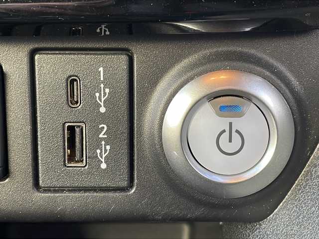 日産 リーフ X Vセレクション 京都府 2021(令3)年 2.7万km オレンジⅡ 純正メモリナビ/アラウンドビューモニター/プロパイロット/ブラインドスポットモニター/インテリジェンスルームミラー/前席シートヒーター/LEDヘッドライト/ビルトインETC/ステアリングヒーター