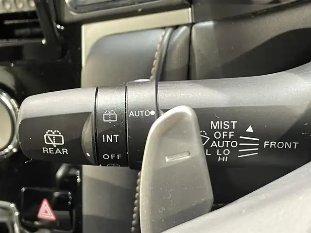 三菱 デリカＤ：５ ジャスパー 愛知県 2023(令5)年 1.8万km ブラックダイヤモンド/グラファイトグレーメタリック マルチビューモニター　/ＡＣ１００Ｖ　/JASPERコンプリートパッケージ/マットフラップ/エンジンフードエンブレム/電動バックドア　/両側パワースライドドア　/レーダークルーズコントロール/衝突軽減ブレーキ　/シートヒーター　/ステアリングヒーター　/レーンキープアシスト　/ブラインドスポットモニター/パドルシフト　/パワーシート　/ＬＥＤヘッドライト/LEDフォグランプ/アイドリングストップ/純正フロアマット　/ラゲッジガード/プッシュスタート/　　-スマートキー