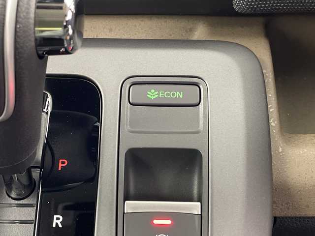 ホンダ フリード ハイブリット e:HEV AIR EX 埼玉県 2025(令7)年 0.1千km メテオロイドグレーメタリック 登録済未使用車/純正メモリナビ/Bluetooth/フルセグ/バックカメラ/両側パワースライドドア/ホンダセンシング/・レーダークルーズコントロール/・レーンキープアシスト/・衝突軽減システム/・誤発進抑制機能/・標識認識機能/前席シートヒーター/ハーフレザーシート/純正１５インチアルミホイール/プッシュスタート/スマートキー/スペアキー