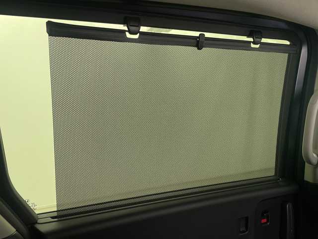 ホンダ フリード ハイブリット e:HEV AIR EX 埼玉県 2025(令7)年 0.1千km メテオロイドグレーメタリック 登録済未使用車/純正メモリナビ/Bluetooth/フルセグ/バックカメラ/両側パワースライドドア/ホンダセンシング/・レーダークルーズコントロール/・レーンキープアシスト/・衝突軽減システム/・誤発進抑制機能/・標識認識機能/前席シートヒーター/ハーフレザーシート/純正１５インチアルミホイール/プッシュスタート/スマートキー/スペアキー