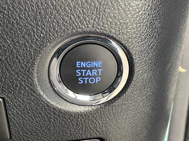 トヨタ アルファード S Cパッケージ 宮崎県 2020(令2)年 3.2万km ホワイトパールクリスタルシャイン 禁煙車/トヨタセーフティセンス/純正ディスプレイオーディオナビTV/（T-connect/CD/DVD/Bluetooth/フルセグTV)/純正リアフリップダウンモニター/バックカメラ/フロントTRDエアロ/純正ビルトインETC/純正LEDオートライト/純正LEDフォグ/純正18インチアルミ/純正フロアマット/純正ドライブレコーダー/両側電動スライドドア/サンルーフ/黒本革シート/運転席2メモリシート/アダプティブクルーズコントロール/プリクラッシュセーフティ/レーンディパーチャーアラート/オートマチックハイビーム/電子パーキング/オートホールド/サンルーフ/エグゼクティブパワーシート/前席パワーシート/エアシート/ウッドコンビ本革巻ハンドル/オート電動格納ミラー/ステアリングヒーター/スマートキー/プッシュエンジンスタート