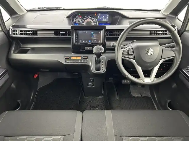 スズキ ワゴンＲ スティングレー HYBRID X 福岡県 2022(令4)年 3.1万km パール 社外ディスプレイオーディオ（ＢＴ）　/バックカメラ　/ＥＴＣ　/前方ドライブレコーダー　/コーナーセンサー　/衝突被害軽減ブレーキ　/レーンキープ　/アイドリングストップ　/シートヒーター　/純正１４インチＡＷ　/ＬＥＤ