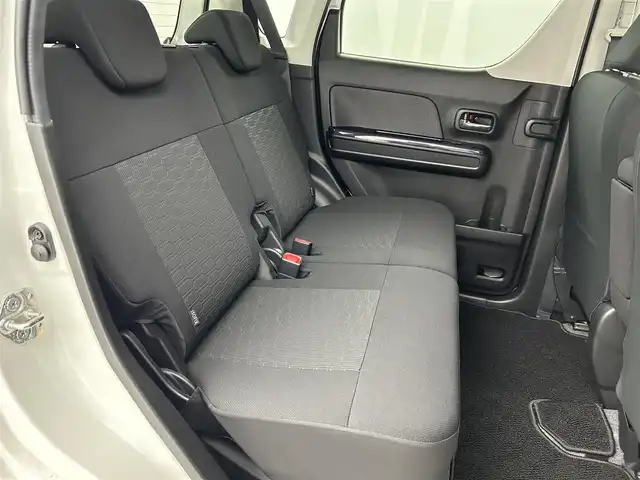 スズキ ワゴンＲ スティングレー HYBRID X 福岡県 2022(令4)年 3.1万km パール 社外ディスプレイオーディオ（ＢＴ）　/バックカメラ　/ＥＴＣ　/前方ドライブレコーダー　/コーナーセンサー　/衝突被害軽減ブレーキ　/レーンキープ　/アイドリングストップ　/シートヒーター　/純正１４インチＡＷ　/ＬＥＤ