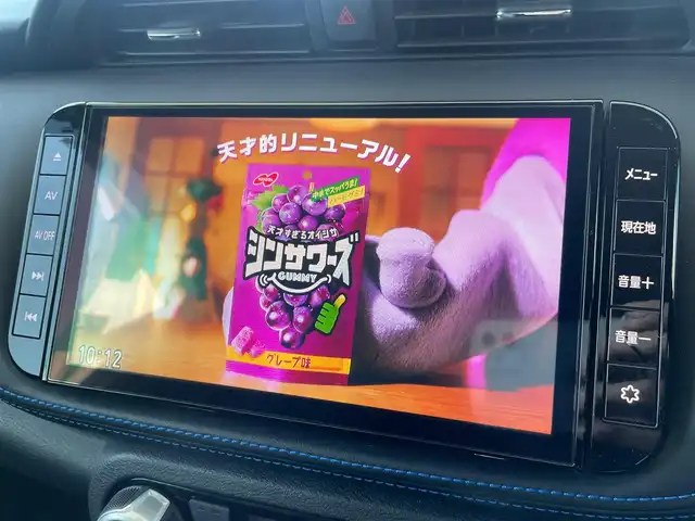 日産 キックス オーテック 埼玉県 2021(令3)年 6.7万km ブリリアントホワイトパール /純正9型メモリナビ//フルセグTV//全方位モニター//CD/DVD/Bluetooth//アダプティブクルーズコントロール//プロパイロット//ビルトインETC//スマートキー×2//LEDヘッドライト//前2席シートヒーター//ステアリングヒーター//エマージェンシーブレーキ//側方支援(LDW・LDP)//ハンドル支援//クリアランスソナー//W.サイド.カーテン.ニーエアバッグ//ABS/横滑り防止装置//革巻きステアリング//Fフォグライト//オートライト//社外デイライトOFFスイッチ//プライバシーガラス//ドアバイザー//純正17インチAW//社外16AW付きスタッドレスあり//社外マフラー（柿本）//新車時保証書//取扱説明書//ナビ取説