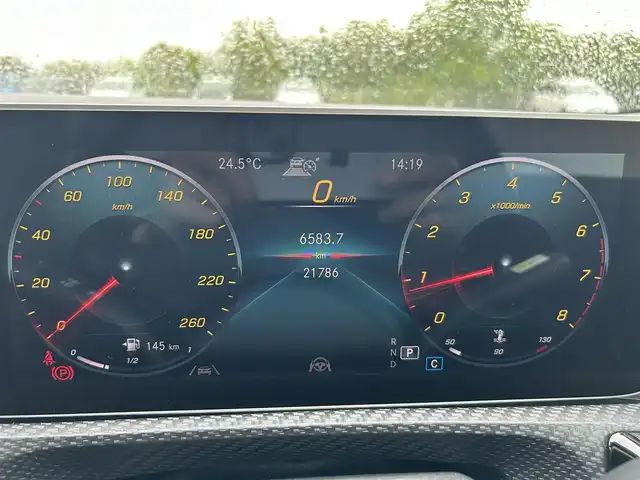 メルセデス・ベンツ Ａ１８０ セダン 愛媛県 2020(令2)年 2.2万km ブルーブラック 純正ナビ/バックカメラ/MTモード付きAT/パドルシフト/ビルトインETC/スペアキー/コーナーセンサー/ハーフレザーシート/シートヒーター/Bluetooth/前方ドライブレコーダー/フルセグTV/純正16インチアルミホイール/LED/オートライト/USB/衝突被害軽減システム/純正フロアマット/アイドリングストップ