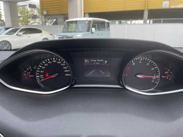 プジョー ３０８ GTライン 和歌山県 2017(平29)年 3.1万km パール ワンオーナー/ACC/エマージェンシーブレーキ/BSM/純正メーカーナビ・CD・USB/　Bluetooth・AUX/バックカメラ/LEDヘッドライト/オートホールドパーキングブレーキ/スマートキー/パーキングセンサー/スペアキー/保証書/取扱説明書