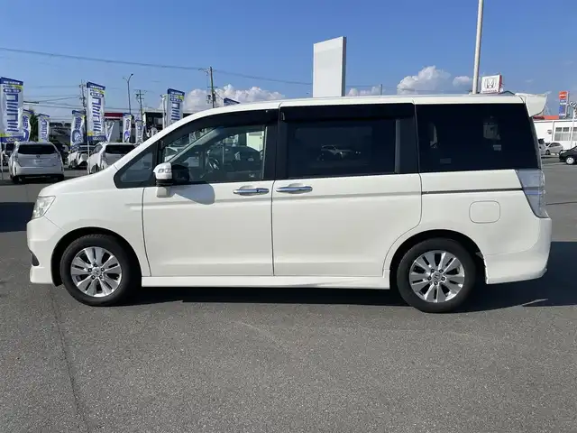 ホンダ ステップワゴン スパーダ Z HDDナビED 大阪府 2011(平23)年 7.9万km プレミアムホワイトパール (株)IDOMが運営する【じしゃロン堺店】の自社ローン専用車両になります。/こちらは現金またはオートローンご利用時の価格です。自社ローンご希望の方は別途その旨お申付け下さい