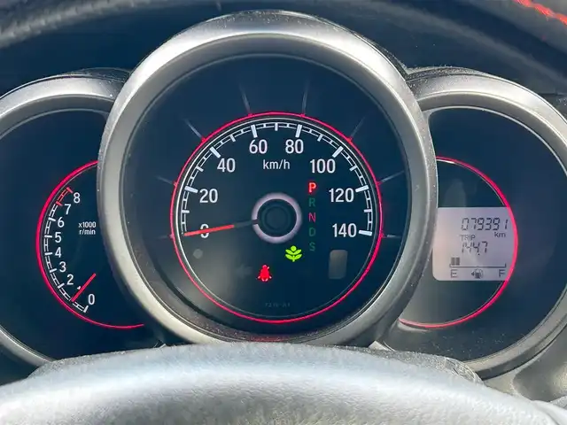 ホンダ Ｎ ＢＯＸ 2トーン カスタム G ターボLパッケージ 宮城県 2016(平28)年 8万km プレミアムホワイトパールⅡ あんしんパッケージ/●シティブレーキアクティブシステム/●前席用i-サイドエアバッグ＋サイドカーテンエアバッグ/リア右側パワースライドドア/リアシートスライド＋シートバックテーブル/ディスチャージヘッドライト(オートライトコントロール機構付)/オートリトラミラー/＝＝＝/ワンオーナー/純正ナビ/・ワンセグ/Bluetooth/CD/AM/FM/バックカメラ/ビルドインETC/クルーズコントロール/両側電動スライドドア/オートライト/LEDフォグランプ/LED室内灯/パドルシフト/革巻きステアリング/ターボ車/社外ドライブレコーダー/スマートキー×2本/保証書/取扱説明書