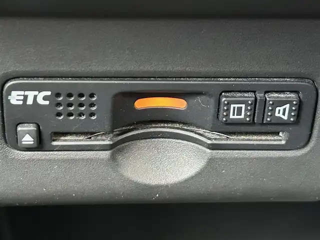 ホンダ Ｎ ＢＯＸ 2トーン カスタム G ターボLパッケージ 宮城県 2016(平28)年 8万km プレミアムホワイトパールⅡ あんしんパッケージ/●シティブレーキアクティブシステム/●前席用i-サイドエアバッグ＋サイドカーテンエアバッグ/リア右側パワースライドドア/リアシートスライド＋シートバックテーブル/ディスチャージヘッドライト(オートライトコントロール機構付)/オートリトラミラー/＝＝＝/ワンオーナー/純正ナビ/・ワンセグ/Bluetooth/CD/AM/FM/バックカメラ/ビルドインETC/クルーズコントロール/両側電動スライドドア/オートライト/LEDフォグランプ/LED室内灯/パドルシフト/革巻きステアリング/ターボ車/社外ドライブレコーダー/スマートキー×2本/保証書/取扱説明書