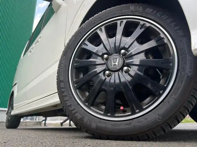 ホンダ Ｎ ＢＯＸ 2トーン カスタム G ターボLパッケージ 宮城県 2016(平28)年 8万km プレミアムホワイトパールⅡ あんしんパッケージ/●シティブレーキアクティブシステム/●前席用i-サイドエアバッグ＋サイドカーテンエアバッグ/リア右側パワースライドドア/リアシートスライド＋シートバックテーブル/ディスチャージヘッドライト(オートライトコントロール機構付)/オートリトラミラー/＝＝＝/ワンオーナー/純正ナビ/・ワンセグ/Bluetooth/CD/AM/FM/バックカメラ/ビルドインETC/クルーズコントロール/両側電動スライドドア/オートライト/LEDフォグランプ/LED室内灯/パドルシフト/革巻きステアリング/ターボ車/社外ドライブレコーダー/スマートキー×2本/保証書/取扱説明書