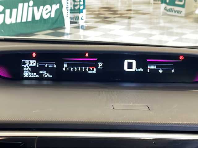 ホンダ ステップワゴン G 福井県 2016(平28)年 8万km ホワイトオーキッドパール 純正9インチナビ/フルセグTV/バックカメラ/フリップダウンモニター/クルーズコントロール/ETC/前後ドライブレコーダー/両側パワースライドドア/オートライト/HIDヘッドライト/社外AW付スタッドレスタイヤ車載/プッシュスタート/スマートキー×2/ステアリングスイッチ/純正フロアマット
