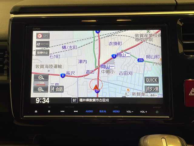 ホンダ ステップワゴン G 福井県 2016(平28)年 8万km ホワイトオーキッドパール 純正9インチナビ/フルセグTV/バックカメラ/フリップダウンモニター/クルーズコントロール/ETC/前後ドライブレコーダー/両側パワースライドドア/オートライト/HIDヘッドライト/社外AW付スタッドレスタイヤ車載/プッシュスタート/スマートキー×2/ステアリングスイッチ/純正フロアマット