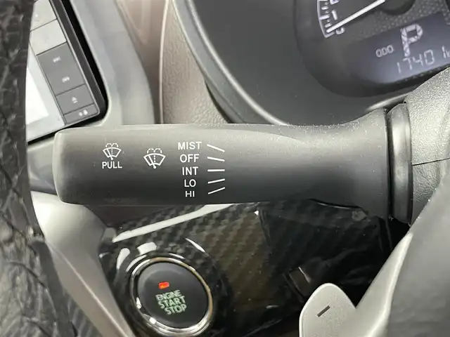 ダイハツ コペン ローブ S 埼玉県 2015(平27)年 1.8万km ジョーヌイエロー 純正ナビ　バックカメラ　シートヒーター　ＥＴＣ　モモステアリング　レカロシート　社外マフラー　パドルシフト　　純正アルミホイール　スマートキー　Ｂｌｕｅｔｏｏｔｈ　ＤＶＤ再生　ＬＥＤライト
