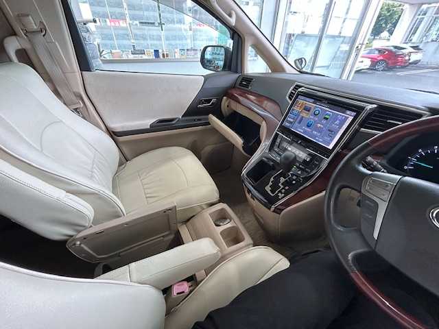 トヨタ アルファード 240X 宮城県 2008(平20)年 10.3万km ゴールドパールクリスタルシャイン 片側パワースライドドア/３列シート/後席モニター/社外ナビ（DVD/CD/AM/FM/USB/BT）/バックカメラ/フルセグTV/コーナーセンサー/オートライト/ETC/サマータイヤ社外AW（245/40ZR20）２ｍｍ/スタッドレスタイヤ社外AW積込（215/60R16）４ｍｍ