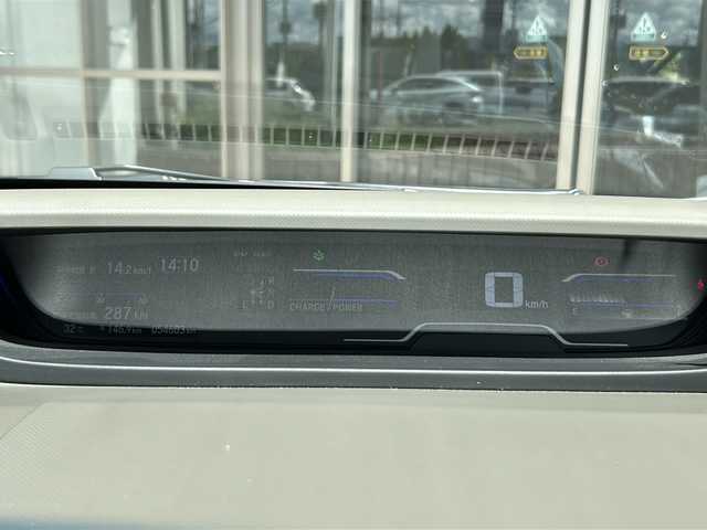 ホンダ フリード ハイブリット G ホンダセンシング 静岡県 2020(令2)年 5.5万km プラチナホワイトパール 【安全装備】/ホンダセンシング/アダプティブ・クルーズ・コントロール（ACC）/・作動車速域：約30km/hから100km/h間/車線維持支援システム（LKAS）/・作動車速：約65km/hから100km/h間/・ステアリング制御/衝突軽減ブレーキ（CMBS）/・歩行者検知機能/・作動車速：約80km/h未満時/・対向車車速：約30km/hから80km/h時/誤発進抑制機能（前進）/・ミリ波レーダー検知：作動車速10km/h未満/歩行者事故低減ステアリング/・作動車速10km/hから40km/h間/路外逸脱抑制機能/・作動車速：約60km/hから100km/h間/先行車発進お知らせ機能/標識認識機能/【主要装備】/９インチプレミアムインターナビ　/バックカメラ　/スマートキー　/ＥＴＣ　/ハーフレザーシート　/シートヒーター　/両側パワースライドドア　/純正１５インチアルミホイール　/ＬＥＤアクティブコーナリングライト