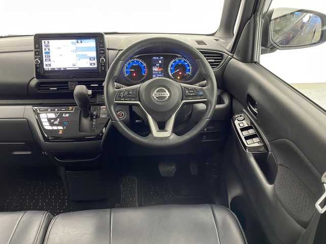 日産 ルークス HWS Gターボ プロパイロットED 宮崎県 2020(令2)年 3万km アメジストパープル 禁煙車/エマージェンシーブレーキ/純正9型ナビTV/（MM319D-L/CD/DVD/MSV/Bluetooth/フルセグTV)/純正ドライブレコーダー/純正LEDオートライト/純正LEDフォグ/純正15インチアルミ/純正エアロ/純正ルーフエンドスポイラー/純正フロアマット/ハンズフリー両側電動スライドドア/プロパイロット/アラウンドビューモニター/クリアランスソナー/リアサーキュレーター（プラズマクラスター）/電子パーキング/オートホールド/ウインカードアミラー/オートエアコン/インテリジェントキー/プッシュエンジンスタート/新車時保証書/取扱い説明書