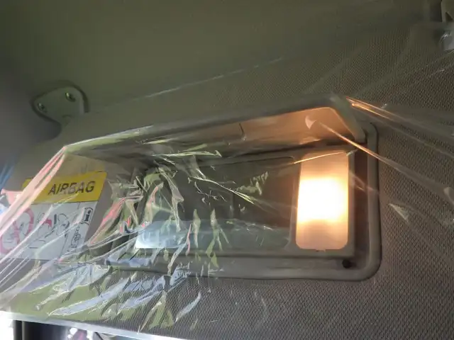 三菱 デリカＤ：５ シャモニー 千葉県 2025(令7)年 0.1千km 黒Ⅱ CHAMONIX (8人)　4WD　e-Assist/オリジナルナビ取付パッケージ＋リアモニター取付パッケージ(25/300)　ステップレス　（8人）/e-Assist/・衝突被害軽減ブレーキシステム（FCM）/・車線逸脱警報システム（LDW）/・誤発進抑制機能（前進＆後退時）（UMS）/・レーダークルーズコントロールシステム（ACC）/・オートマチックハイビーム[AHB]/エレクトリックテールゲート/両側パワースライドドア/運転席パワーシート/ハーフレザーシート/前席シートヒーター/革巻きステアリング/ステアリングスイッチ/パドルシフト/純正18インチアルミホイル/サイド/カーテンエアバッグ/キーレスオペレーションシステム