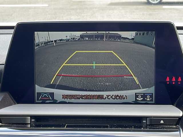 トヨタ クラウン ハイブリッド RS アドバンス 福岡県 2019(平31)年 1.5万km パール ・サンルーフ/・純正ナビ　フルセグ　DVD再生/・ハーフレザーシート/・純正１８インチアルミホイル/・純正ETC/・ヘッドアップディスププレイ/・ブラインドスポットモニター/・スマートキー/・プッシュスタートエンジン/・パワーシート/・ステアリングヒーター/・シートヒーター/・パドルシフト/・レーダークルーズコントロール