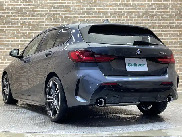 ＢＭＷ １１８ｄ Mスポーツ EDジョイ+ 岩手県 2020(令2)年 3.7万km ミネラルグレー ディーゼルターボ/8速AT/衝突回避・被害軽減ブレーキ/レーンアシスト/パーキングアシスト/コーナーセンサー/ダイナミックスタビリティアシスト/ダイナミックトラクションコントロール/可変スピードリミッター/クロストラフィックウォーニング/ワイヤレスチャージング/運転席メモリ機能付きパワーシート/10.25インチナビ/バックカメラ/ドライブレコーダー/ETC/LEDヘッドライト/フロント・リヤフォグランプ/純正18インチアルミホイール