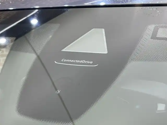 ＢＭＷ １１８ｄ Mスポーツ EDジョイ+ 岩手県 2020(令2)年 3.7万km ミネラルグレー ディーゼルターボ/8速AT/衝突回避・被害軽減ブレーキ/レーンアシスト/パーキングアシスト/コーナーセンサー/ダイナミックスタビリティアシスト/ダイナミックトラクションコントロール/可変スピードリミッター/クロストラフィックウォーニング/ワイヤレスチャージング/運転席メモリ機能付きパワーシート/10.25インチナビ/バックカメラ/ドライブレコーダー/ETC/LEDヘッドライト/フロント・リヤフォグランプ/純正18インチアルミホイール