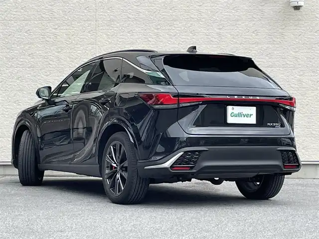 レクサス ＲＸ 350 Fスポーツ 滋賀県 2024(令6)年 2.4万km グラファイトブラックガラスフレーク サンルーフ/デジタルインナーミラー/輻射ヒーター/シートヒーター/エアシート/ワンオーナー/フルセグテレビ/BT/TV/FM/AM/タイプCusb入力端子/アイドリングストップ/クルーズコントロール/ブラインドスポットモニター/自動駐車システム/プッシュスタート/パワーバックドア/ETC2.0