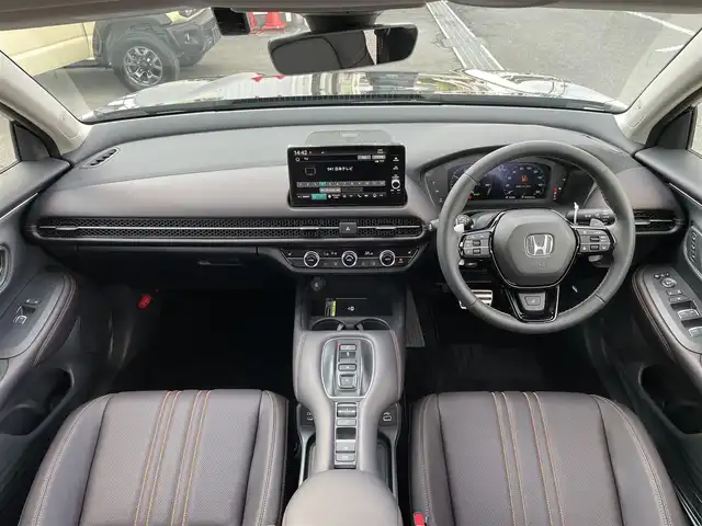 ホンダ ＺＲ－Ｖ ハイブリッド e:HEV Z 東京都 2025(令7)年 0.1万km 黒 純正９型ナビ/・AM/FM/フルセグ/BOSEプレミアムサウンドシステム/全周囲カメラ/前席シートヒーター/運転席メモリパワーシート/・前席パワーシート/ブラインドスポットモニター/前後ドライブレコーダー/おくだけ充電/ステアリングヒーター/LEDヘッドランプ/ホンダセンシング/（予防運転支援システム）/・衝突軽減ブレーキ/・後方誤発進抑制機能/・歩行者事故低減ステアリング/・追従機能付きクルーズコントロール/・車線維持支援システム/・標識認識機能/・後退時出庫サポート/・パーキングセンサーシステム/プッシュエンジンスタート/純正フロアマット/スマートキー