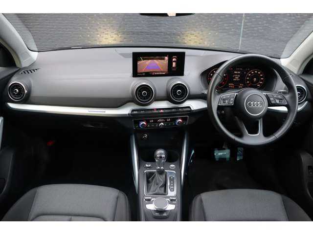 アウディ Ｑ２ 30TFSIスポーツ 大分県 2020(令2)年 3.1万km 黒 ワンオーナー/Audiプレセンス/アダプティブクルーズコントロール/純正ナビ/ＣａｒＰｌａｙ/地デジ/Bluetooth/ＵＳＢ/ＣＤ／ＤＶＤ/バックカメラ/シートヒーター/ＬＥＤヘッドライト/オートハイビーム/純正１７インチＡＷ/ＥＴＣ/純正ドライブレコーダー