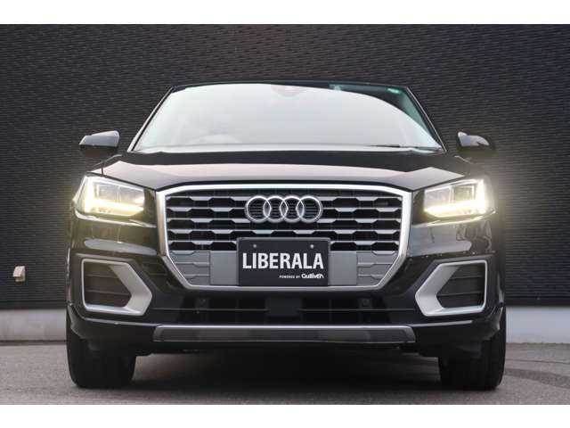 アウディ Ｑ２ 30TFSIスポーツ 大分県 2020(令2)年 3.1万km 黒 ワンオーナー/Audiプレセンス/アダプティブクルーズコントロール/純正ナビ/ＣａｒＰｌａｙ/地デジ/Bluetooth/ＵＳＢ/ＣＤ／ＤＶＤ/バックカメラ/シートヒーター/ＬＥＤヘッドライト/オートハイビーム/純正１７インチＡＷ/ＥＴＣ/純正ドライブレコーダー