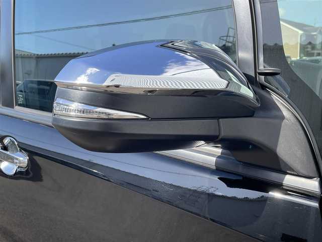 トヨタ ヴォクシー ZS 煌Ⅱ 福岡県 2019(令1)年 8万km ブラック アルパインナビ・TV/フルセグ/DVD再生OK/Bluetooth接続/ETC/LEDヘッドライト/フォグ/オートライト/両側電動スライドドア/純正フロアマット/バックカメラ/社外18インチAW/USB・HDM端子/ドライブレコーダー/コーナーセンサー/電格ミラー/ミラーウィンカー/オートエアコン/Bドアイージークローザー