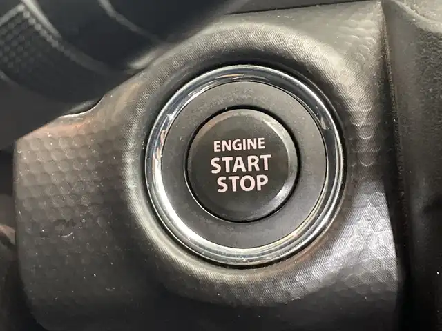 スズキ ハスラー HYBRID X ターボ 栃木県 2020(令2)年 2.4万km クールカーキPM 純正ナビ/(フルセグTV/Bluetooth/USB)/全方位カメラ/スズキセーフティーサポート/・デュアルカメラブレーキサポート/・誤発進抑制制御/・後退時ブレーキサポート/・車線逸脱警報/・ふらつき警報機能/・先行車発進お知らせ機能/・標識認識機能/コーナーセンサー/ETC2.0/シートヒーター/禁煙車/2トーン/オートライト/LEDヘッドライト/パドルシフト/横滑り防止装置/フォグランプ/スマートキー/プッシュスタート/アイドリングストップ/ステアリングスイッチ/ウィンカーミラー/電動格納ミラー/純正15インチアルミホイール/純正フロアマット