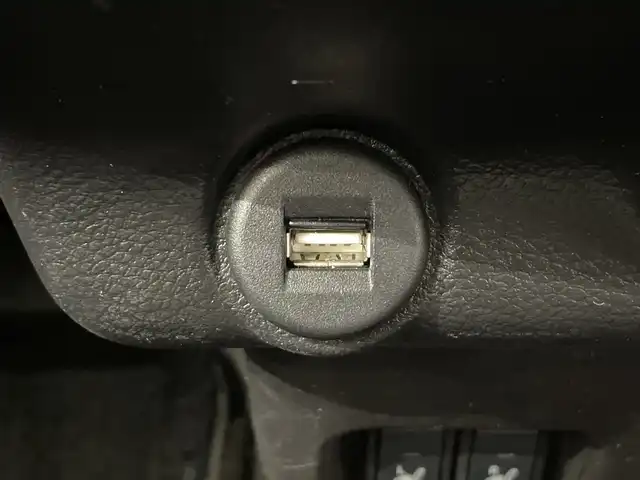 スズキ ハスラー HYBRID X ターボ 栃木県 2020(令2)年 2.4万km クールカーキPM 純正ナビ/(フルセグTV/Bluetooth/USB)/全方位カメラ/スズキセーフティーサポート/・デュアルカメラブレーキサポート/・誤発進抑制制御/・後退時ブレーキサポート/・車線逸脱警報/・ふらつき警報機能/・先行車発進お知らせ機能/・標識認識機能/コーナーセンサー/ETC2.0/シートヒーター/禁煙車/2トーン/オートライト/LEDヘッドライト/パドルシフト/横滑り防止装置/フォグランプ/スマートキー/プッシュスタート/アイドリングストップ/ステアリングスイッチ/ウィンカーミラー/電動格納ミラー/純正15インチアルミホイール/純正フロアマット