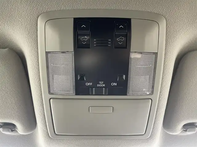 トヨタ ランドクルーザー プラド TX Lパッケージ マットブラED 埼玉県 2023(令5)年 1万km ブラック サンルーフ　純正９型ナビ　温シート　ＥＴＣ　Ｂカメラ　ＬＥＤヘッドライト　エアシート　レザーシート　追従走行　パワーシート　前後ドライブレコーダー　フルセグＴＶ　ＭＴモード付ＡＴ　衝突被害軽減