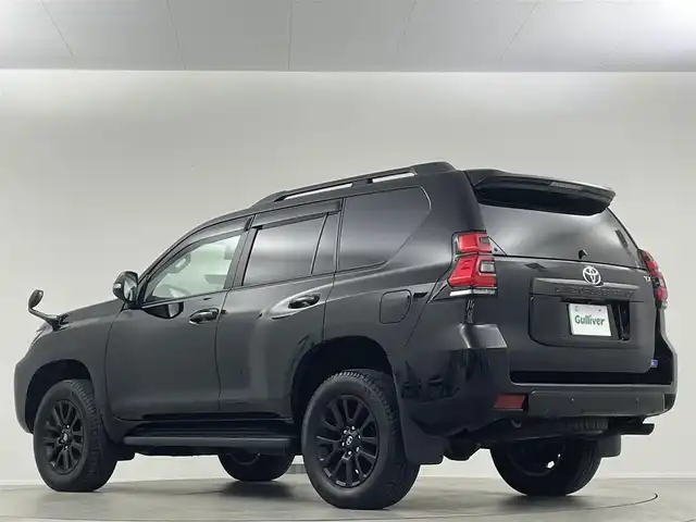 トヨタ ランドクルーザー プラド TX Lパッケージ マットブラED 埼玉県 2023(令5)年 1万km ブラック サンルーフ　純正９型ナビ　温シート　ＥＴＣ　Ｂカメラ　ＬＥＤヘッドライト　エアシート　レザーシート　追従走行　パワーシート　前後ドライブレコーダー　フルセグＴＶ　ＭＴモード付ＡＴ　衝突被害軽減