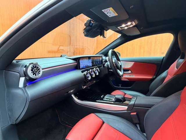 メルセデス・ベンツ ＣＬＡ２００ｄ Sブレーク AMGライン 千葉県 2020(令2)年 4.3万km ポーラホワイト パノラマSR　/AMGレザーEXC　/アドバンスドパッケージ　/HUD　/純正ナビ　/360°カメラ　/ACC　/BSM　/シートヒーター　/パワーシート　/LEDヘッドライト　/ハイビームアシストプラス　/電動リアゲート　/ドライブレコーダー　/ETC