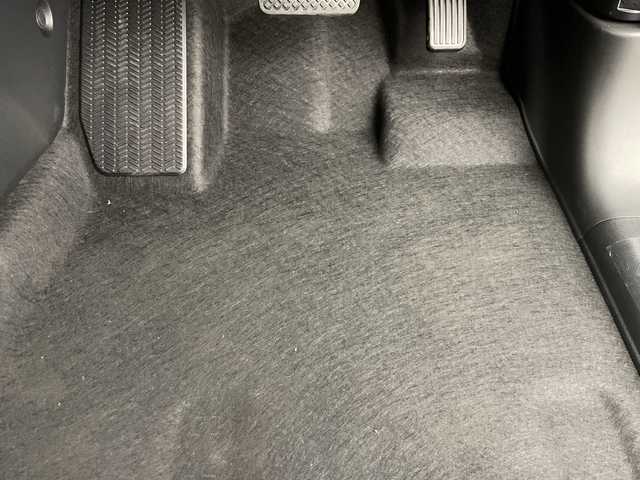 ホンダ フリード ハイブリット e:HEV AIR EX 群馬県 2025(令7)年 0.1千km メテオロイドグレーメタリック 禁煙車　バックカメラ　純正メモリナビ　アダプティブクルーズコントロール　横滑り防止装置　衝突被害軽減システム　両側パワースライドドア　前後コーナーセンサー　シートヒーター　LEDライト　オートライト