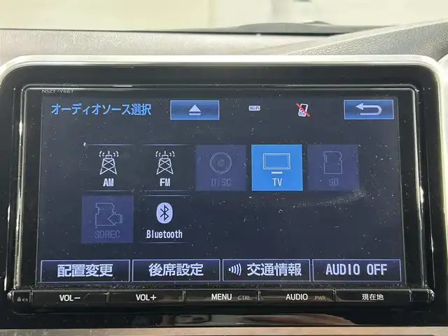 トヨタ シエンタ ハイブリッド G セーフティエディションⅡ 愛知県 2021(令3)年 4.3万km センシュアルレッドマイカ 純正９インチナビ　/(Bluetooth/フルセグTV/SD/FM/SM/CD・DVD再生）/純正１２インチフリップダウンモニター　/トヨタセーフティセンス/　　-プリクラッシュセーフティ/　　-レーンディパーチャーアラート/　　-オートマチックハイビーム　/両側パワースライドドア　/シートヒーター　/ビルトインＥＴＣ　/バックカメラ　/ステアリングヒーター　/クルーズコントロール　/ＬＥＤヘッドライト/LEDフォグランプ/USB接続/純正フロアマット