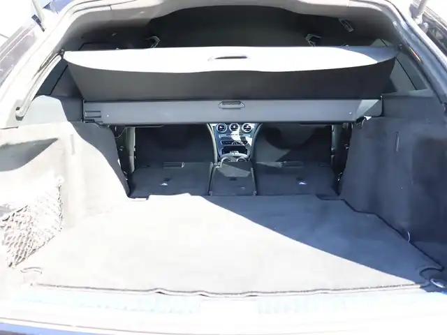 メルセデス・ベンツ Ｃ２００ ワゴン スポーツ 宮城県 2017(平29)年 6.9万km オブシディアンブラック レーダーセーフティＰＫＧ　/純正ナビ【ＢＴ／ＣＤ／ＤＶＤ／フルセグＴＶ】/ヘッドアップディスプレイ　/アダプティブクルーズコントロール　/ステアリングアシスト/レーンキープアシスト/パワーテールゲート/パドルシフト　/バックカメラ　/エアサス　/レザーシート/前席シートヒーター　/前席パワーシート/運転席メモリー付き/アンビエントライト/ルーフレール/キーレスゴー/純正18インチAW/LEDヘッドライト/禁煙車