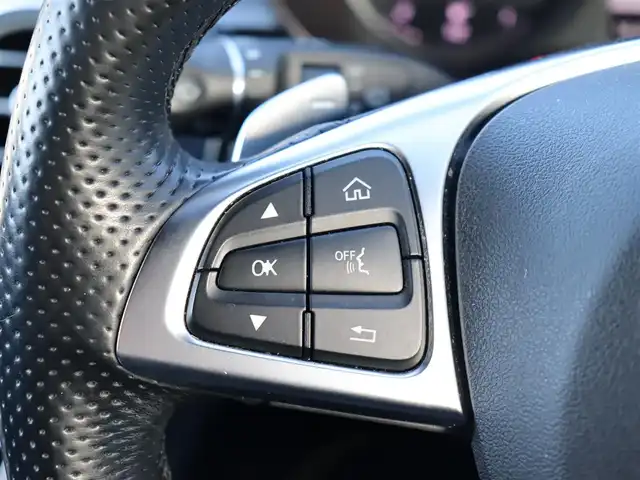 メルセデス・ベンツ Ｃ２００ ワゴン スポーツ 宮城県 2017(平29)年 6.9万km オブシディアンブラック レーダーセーフティＰＫＧ　/純正ナビ【ＢＴ／ＣＤ／ＤＶＤ／フルセグＴＶ】/ヘッドアップディスプレイ　/アダプティブクルーズコントロール　/ステアリングアシスト/レーンキープアシスト/パワーテールゲート/パドルシフト　/バックカメラ　/エアサス　/レザーシート/前席シートヒーター　/前席パワーシート/運転席メモリー付き/アンビエントライト/ルーフレール/キーレスゴー/純正18インチAW/LEDヘッドライト/禁煙車