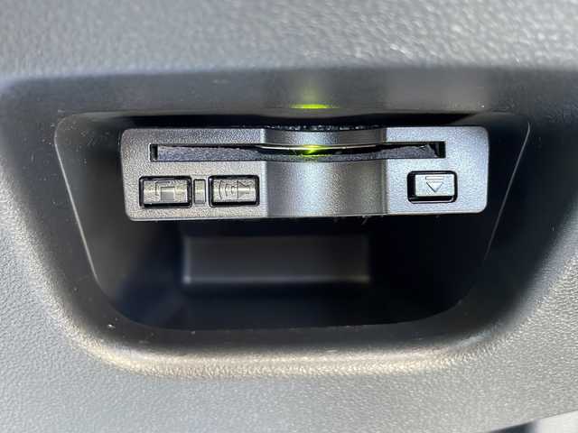 ダイハツ ムーヴ カスタム RS SAⅡ 茨城県 2015(平27)年 8.8万km パールホワイトⅢ スマートアシスト2/純正ナビ/　　CD/DVD/BT/フルセグ/バックカメラ/LEDオートライト/純正15インチアルミホイール/アイドリングストップ/ステアリングスイッチ/スマートキー/ETC