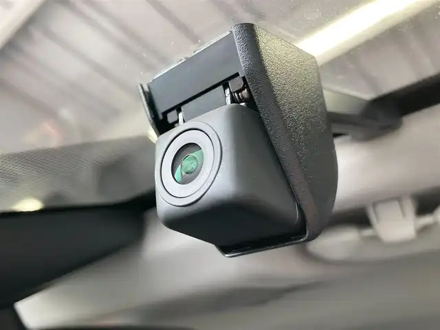 トヨタ ＲＡＶ４ アドベンチャー 静岡県 2022(令4)年 4.5万km センシュアルレッドマイカ 4WD/純正9型ディスプレイオーディオ/・Bluetooth/AM/FM/・AppleCarPlay/AndroidAuto対応/ハンズフリーパワーバックドア/バックカメラ/ビルトインETC/純正ドライブレコーダー/レーダークルーズコントロール/セーフティセンス/・プリクラッシュセーフティ/・レーントレーシングアシストポート/・オートマチックハイビーム/・ロードサインアシスト/ブラインドスポットモニター/LEDヘッドランプ/本革巻きステアリング/ステアリングヒーター/合皮スポーティシート/前席快適温熱シート/運転席シートポジションメモリー/純正19インチアルミホイール/ヴェルバスポルトII18インチAWスタッドレス積込/スマートエントリー/スタートシステム/禁煙車