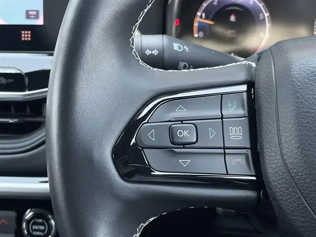 クライスラー・ジープ ジープ コンパス 80thアニバーサリーED 三重県 2021(令3)年 2.5万km グレー パノラマサンルーフ　/２８５台限定　/１オーナー　/黒革　/パワーシート　/シートヒーター　/ＬＥＤライト　/フルセグＴＶ　/純正ナビ　/サラウンドヴューカメラ　/アルパインサウンド　/純正前後ドラレコ　/電動リアゲート/カープレイ/アンドロイドオート/ステアリングヒーター